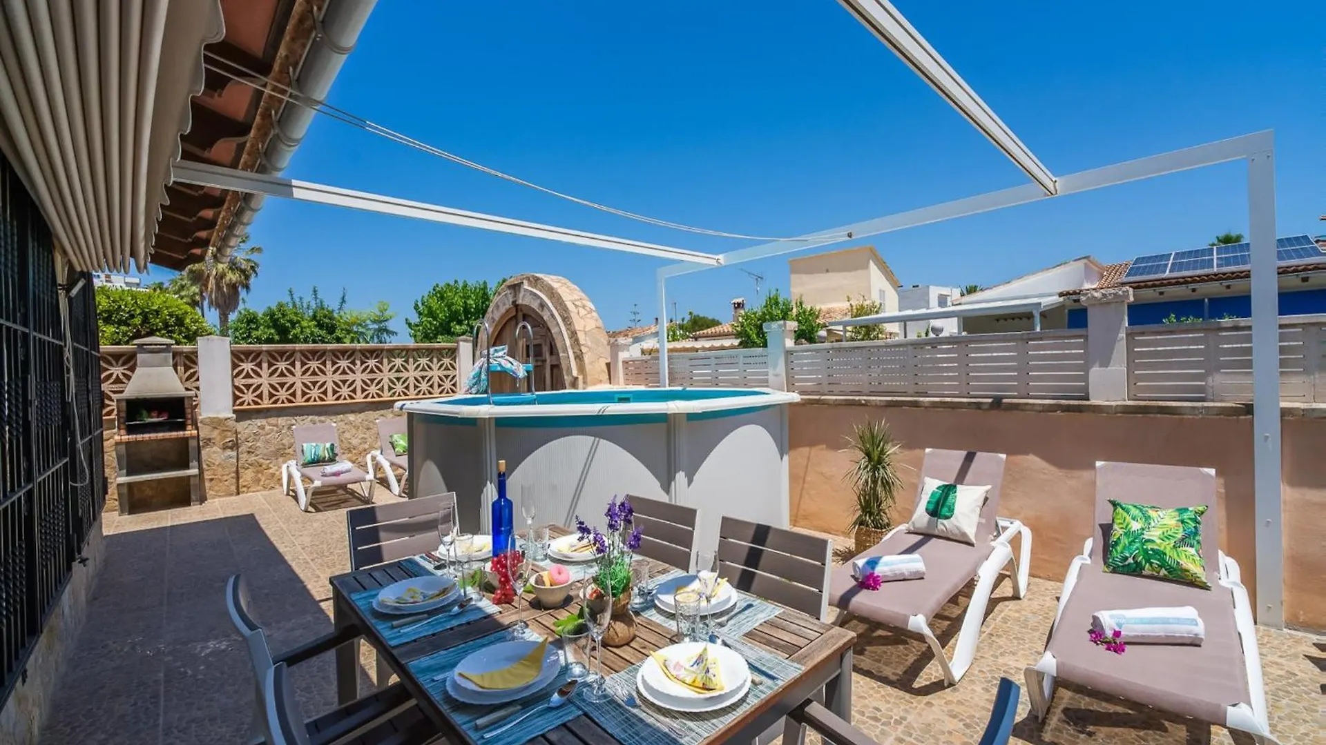 Charming Holiday Home For 6 Guests Alcúdia