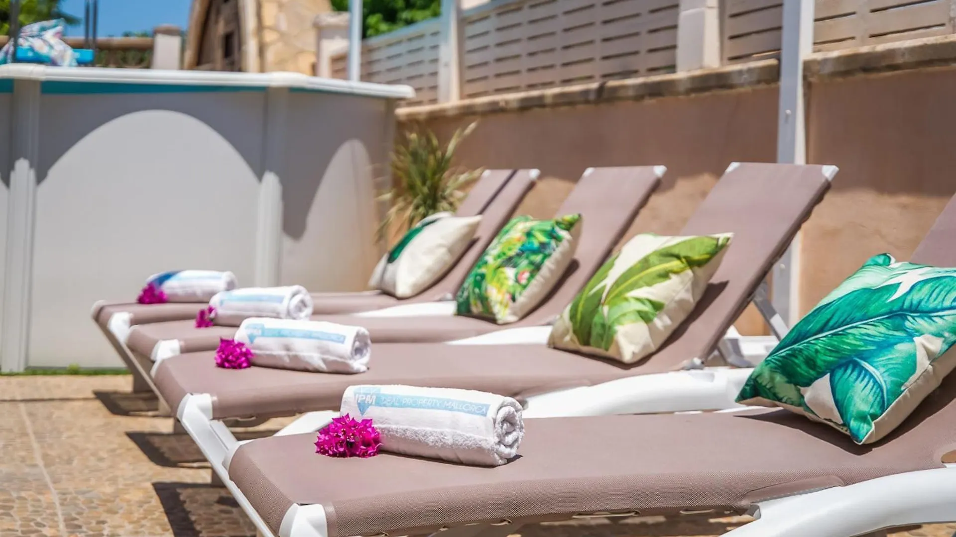 Charming Holiday Home For 6 Guests Alcúdia