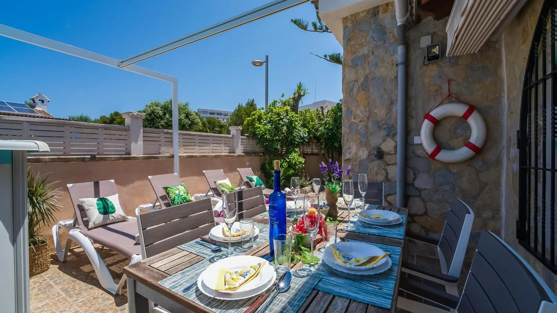 Charming Holiday Home For 6 Guests Alcúdia